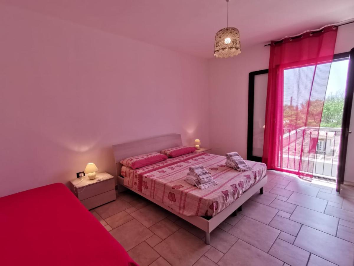 Casa Tramonto Vista Mare Apartment Marina Di Pescoluse Bagian luar foto